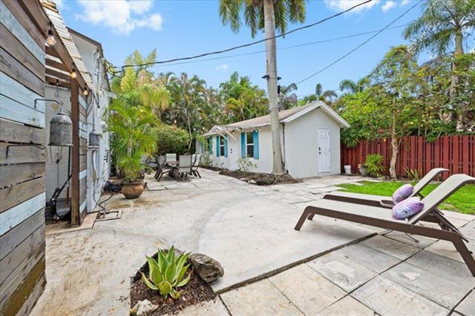 Fort Lauderdale House: 305 NE 14th Ave # 305
