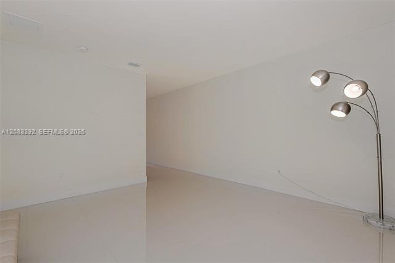 Doral Condo: 7809 NW 104th Ave cu-7