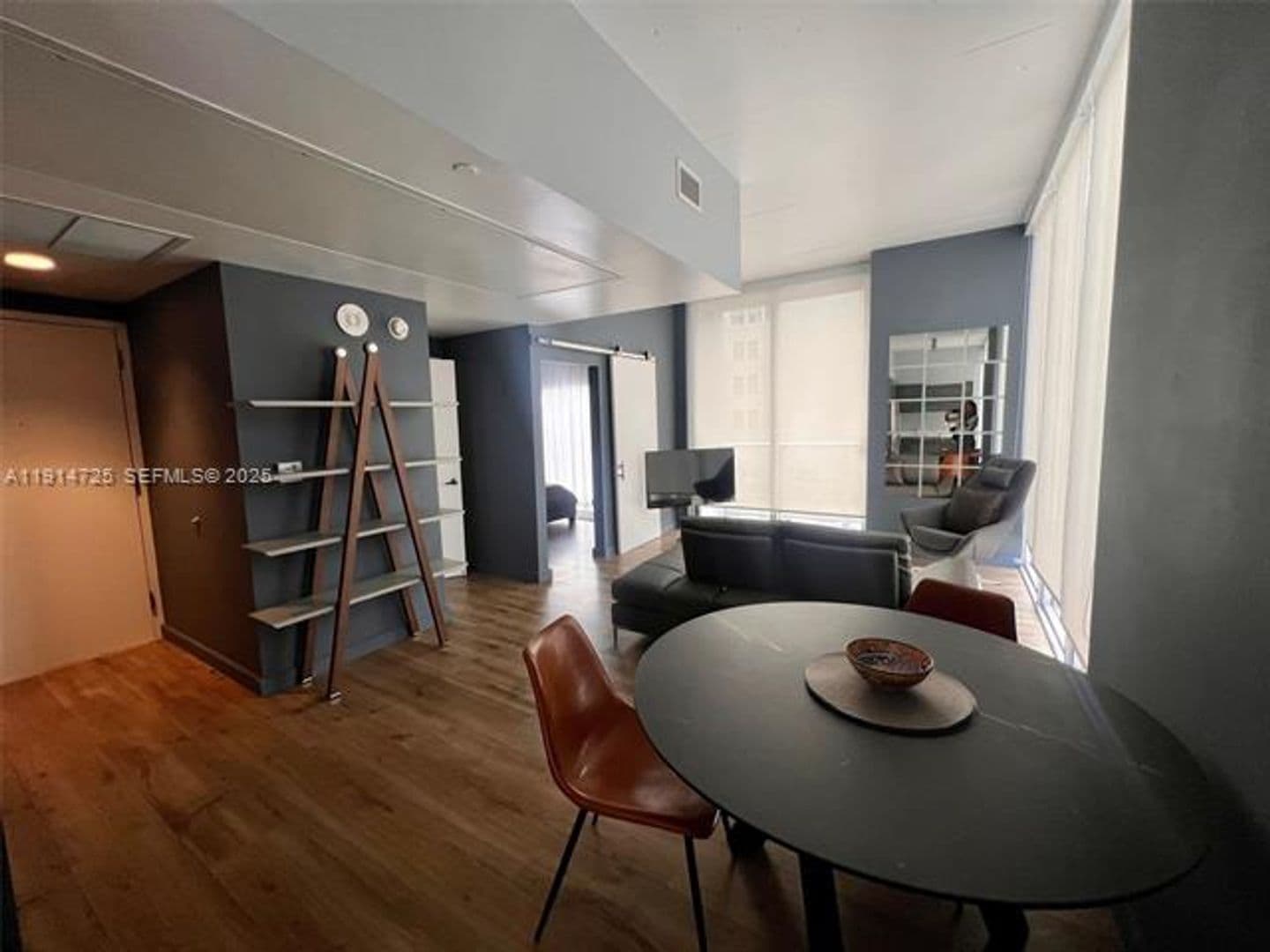 Miami Condo: 151 SE 1st St cu-810