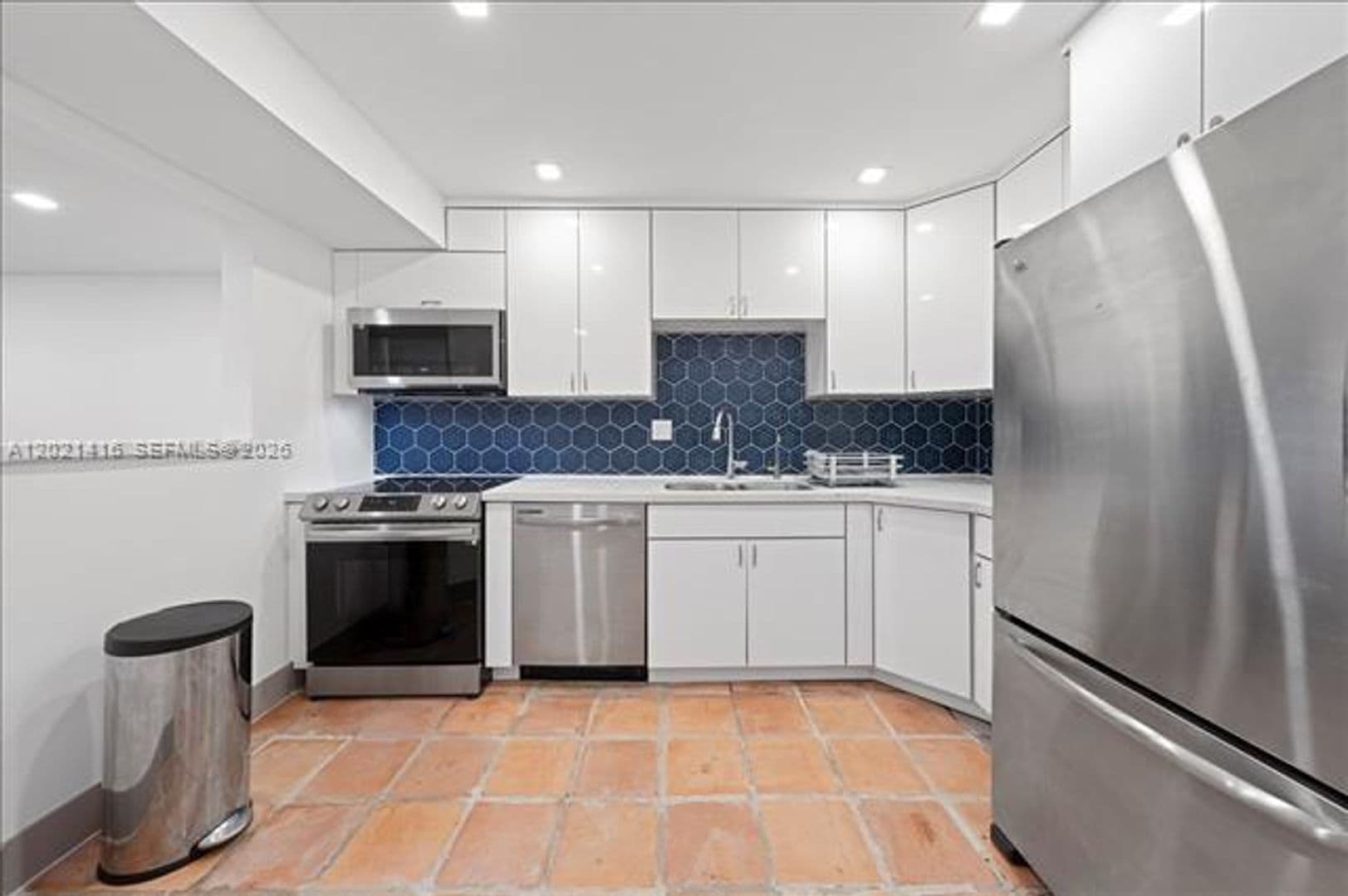 Coral Gables Townhome: 5750 Turin St th 207