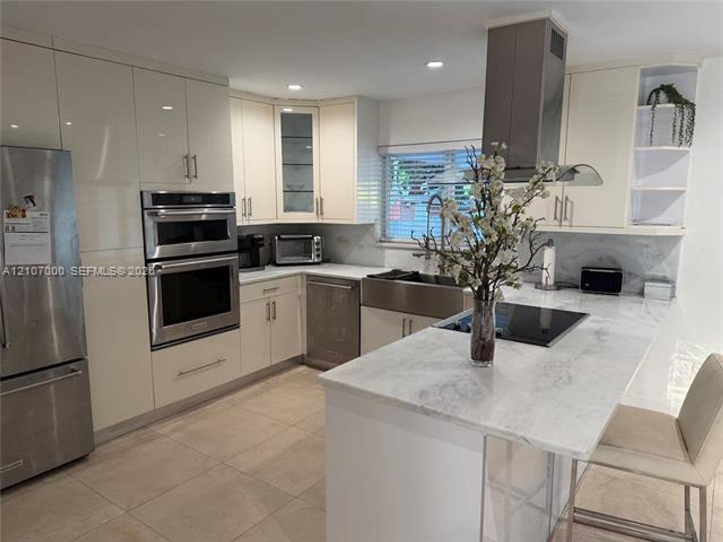 Miami House: 855 NW 17th Pl # 855