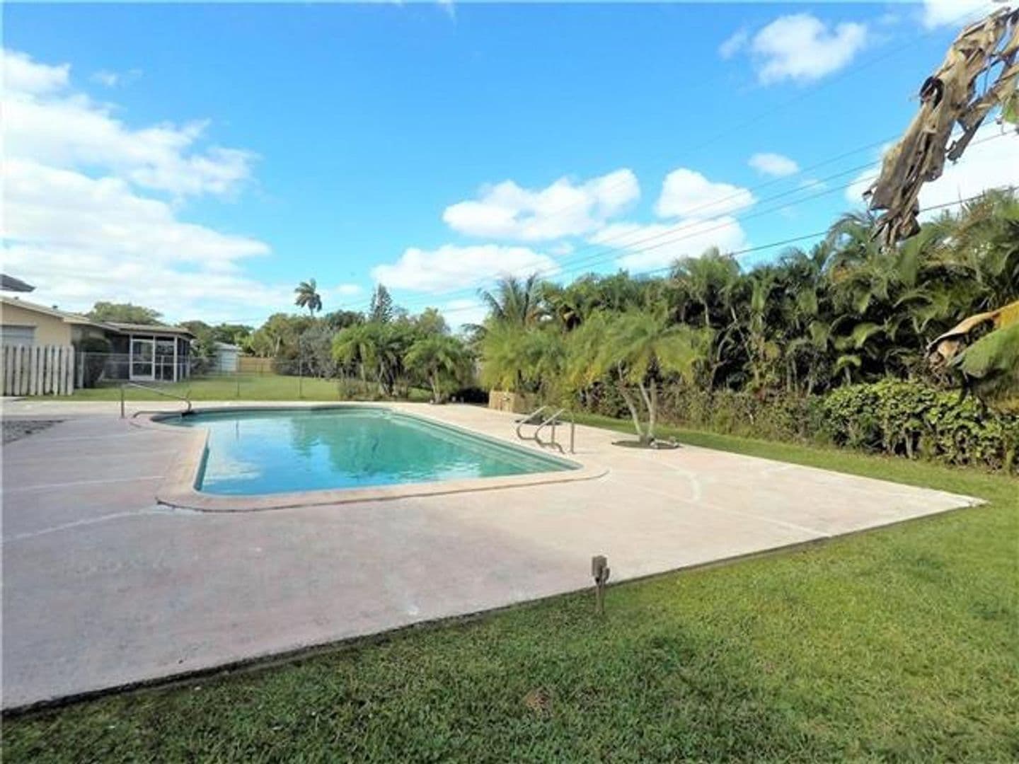 Plantation House: 7221 NW 10th Pl # 7221