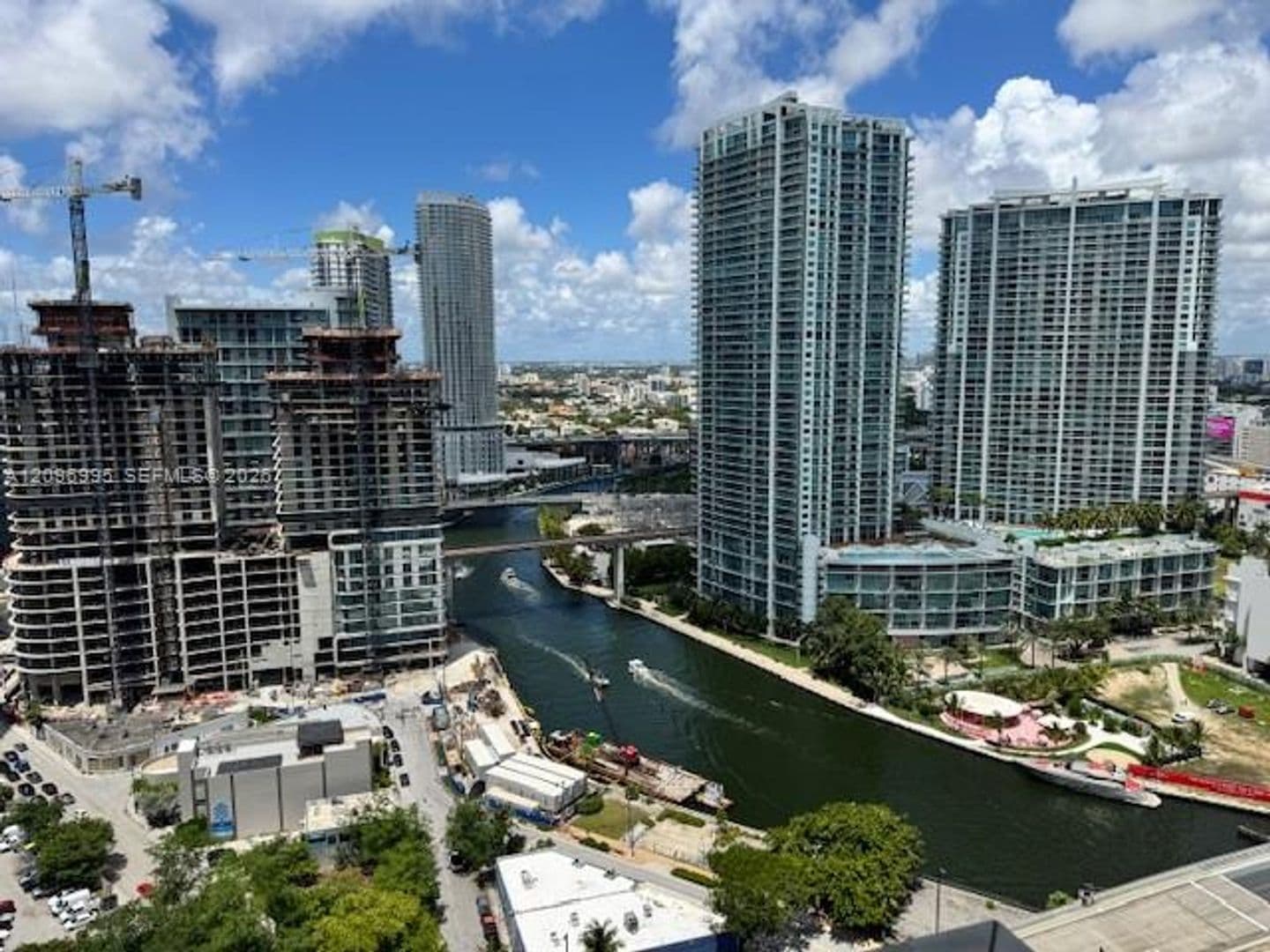 Miami Condo: 68 SE 6th St cu-2412