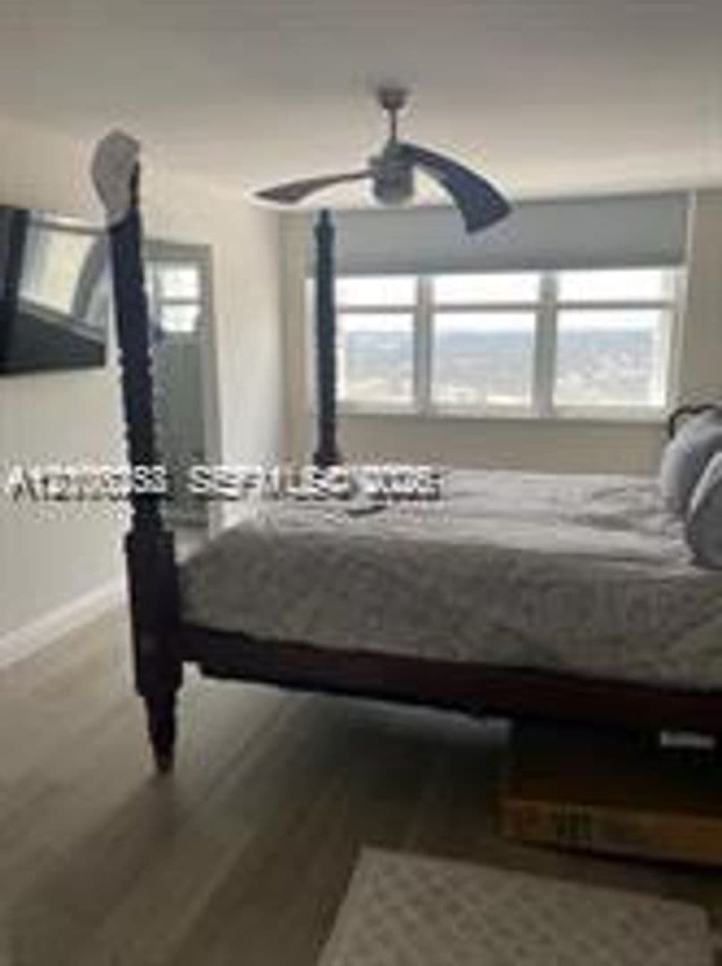 Hollywood Condo: 2201 S Ocean Dr cu-1507