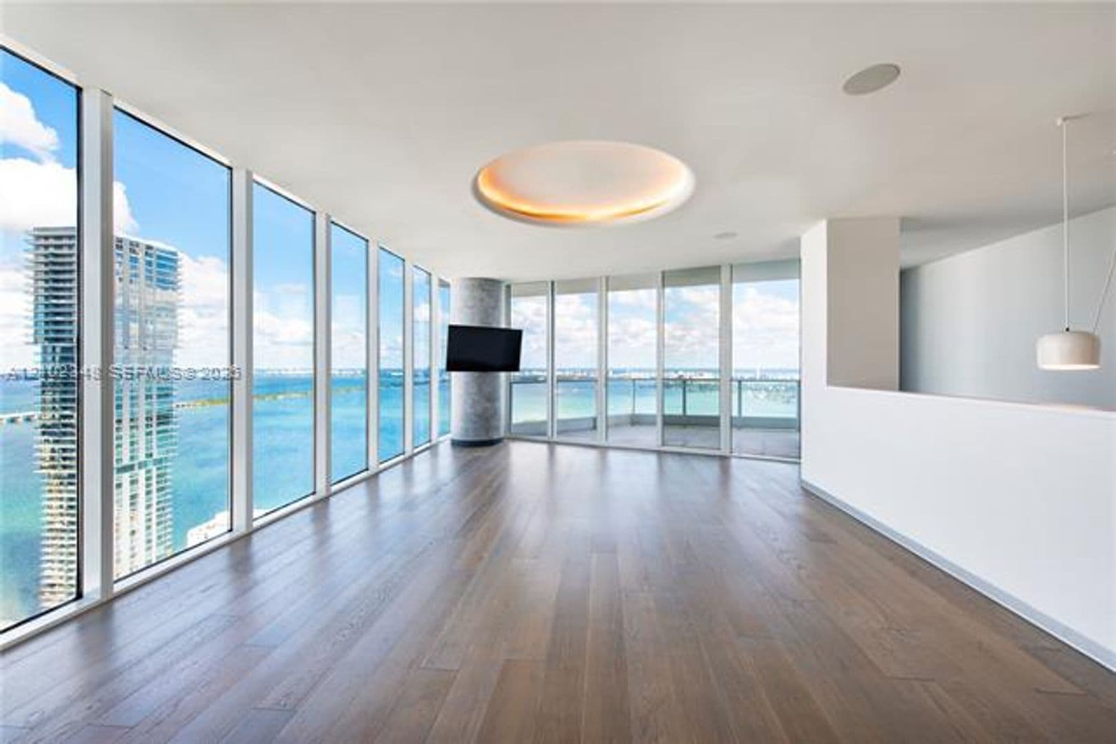 Miami Condo: 2020 N Bayshore Dr cu-4502