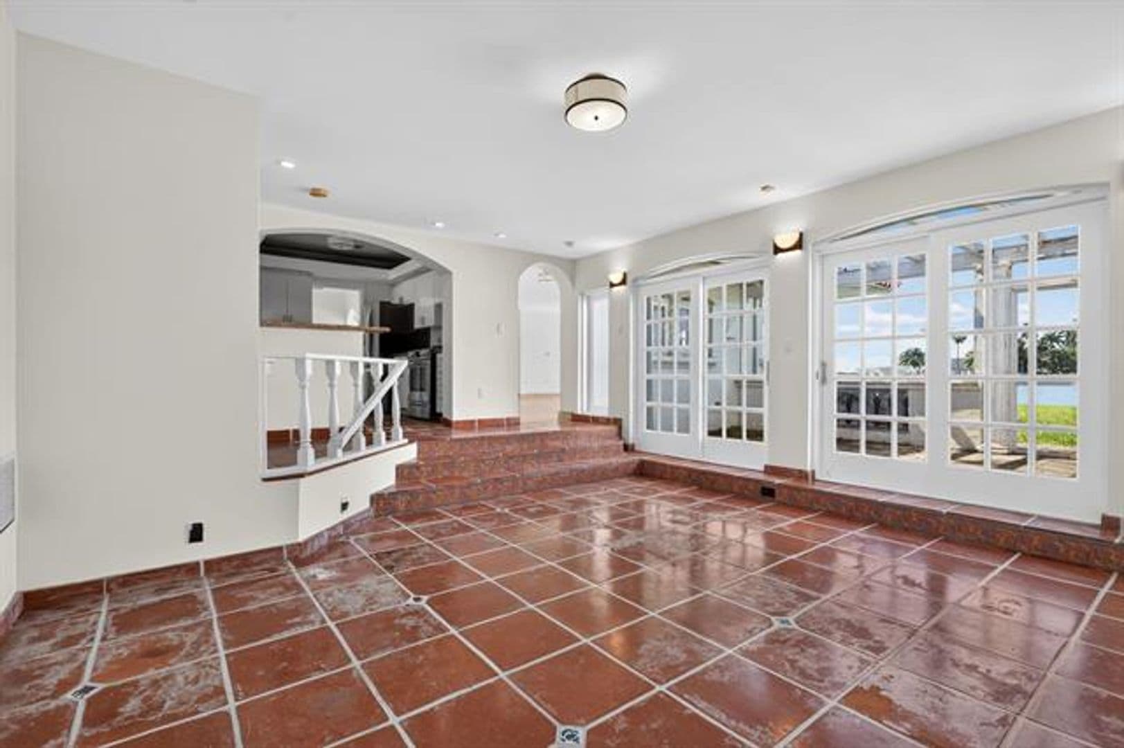 North Bay Village House: 7500 W Treasure Dr # 7500