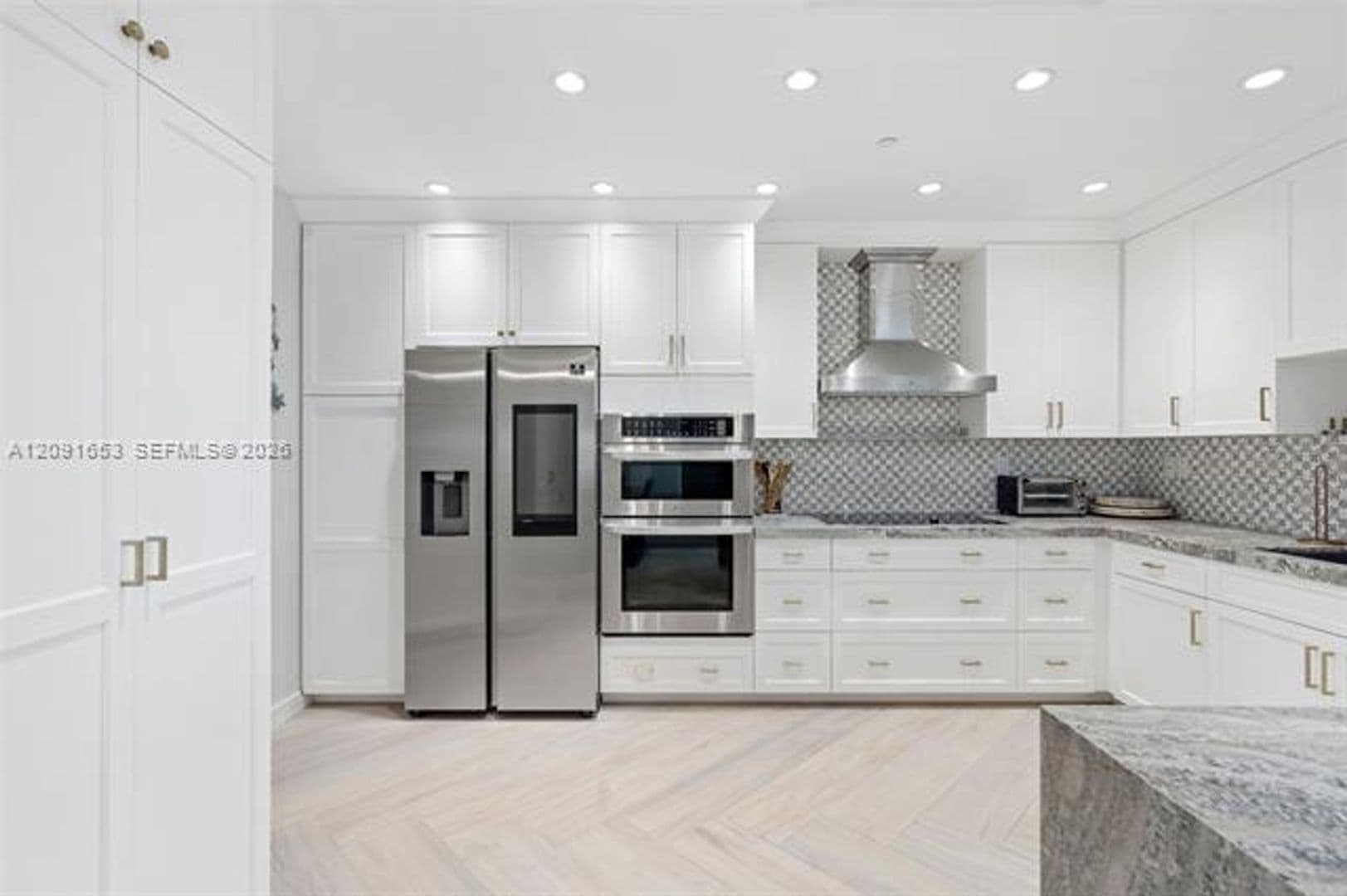 Key Biscayne Condo: 201 Crandon Blvd cu-739