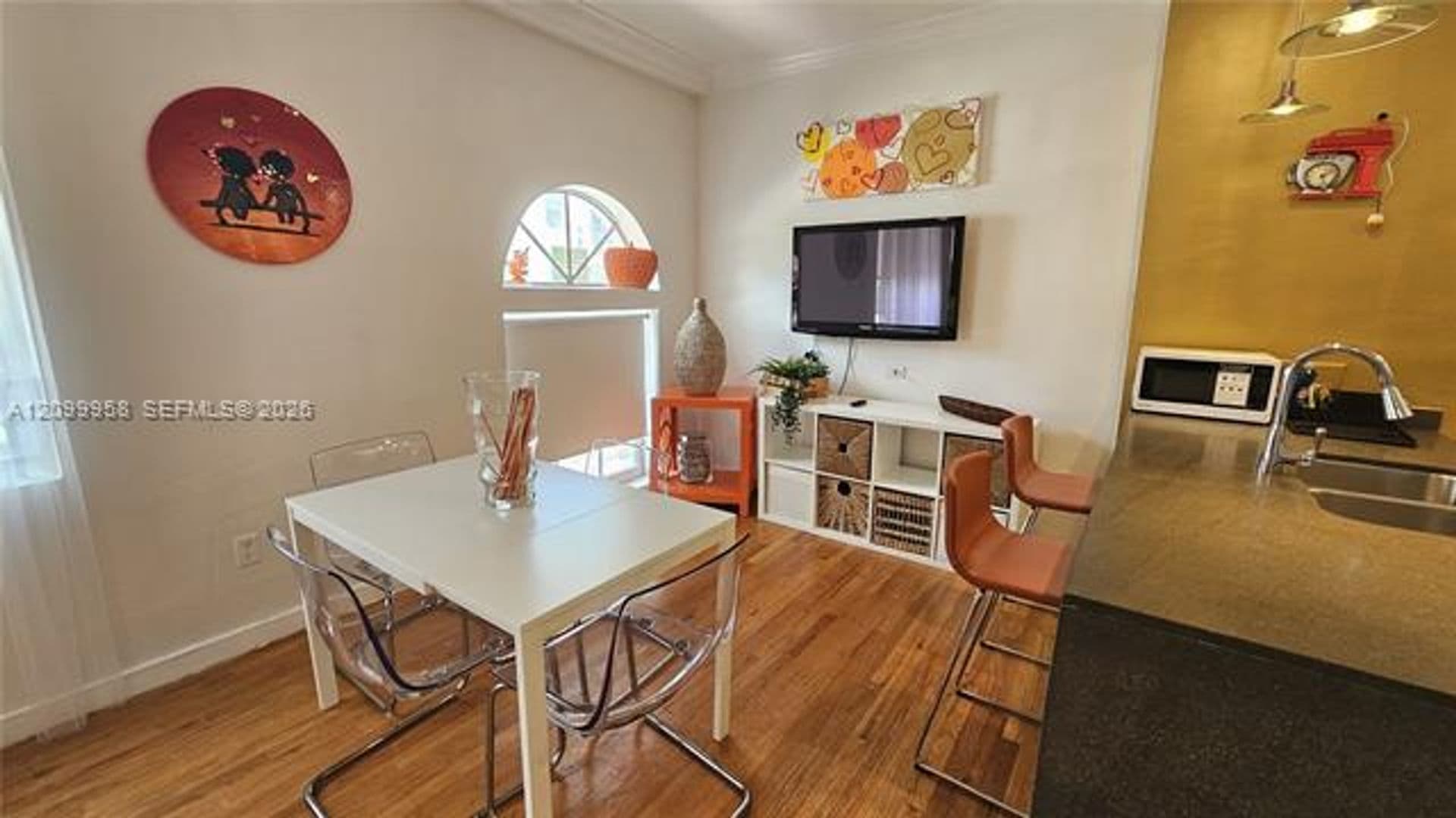 Miami Beach Condo: 130 3rd St cu-101