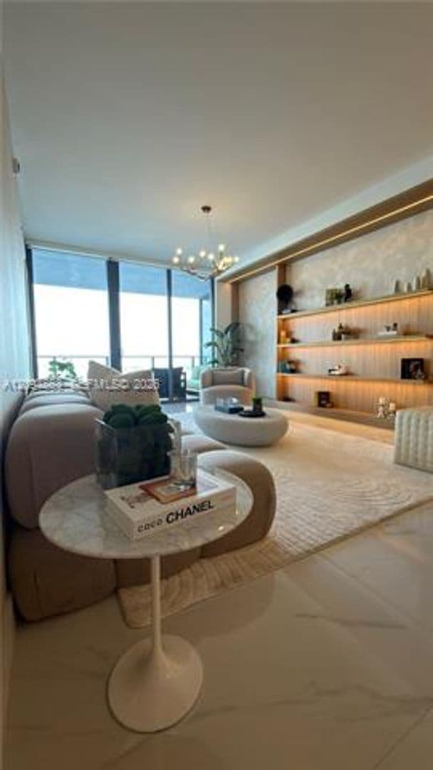 Miami Condo: 700 NE 24th Street cu-2106