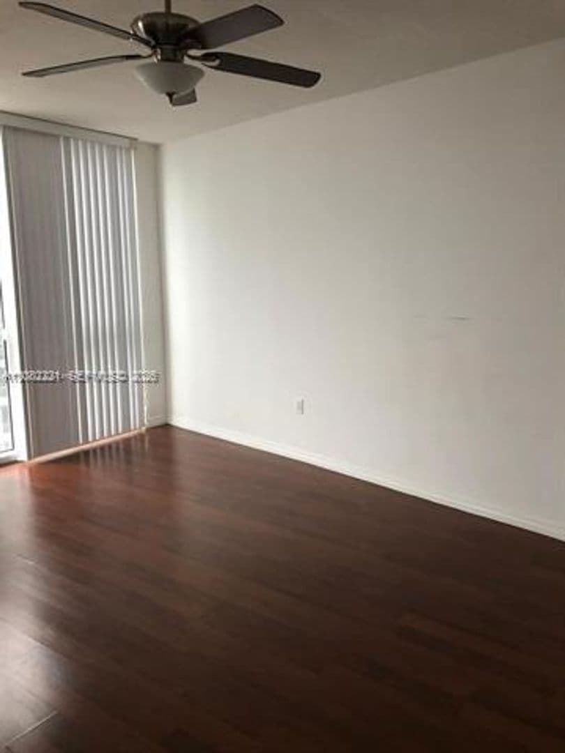 Miami Condo: 1750 N Bayshore Dr cu-3015