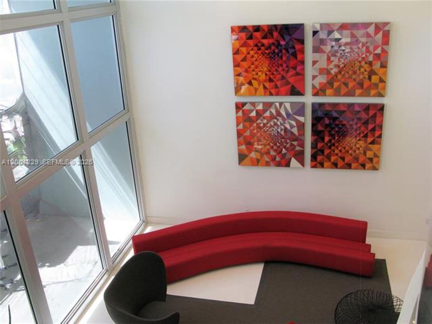 Miami Beach Condo: 5701 Collins Ave cu-1003