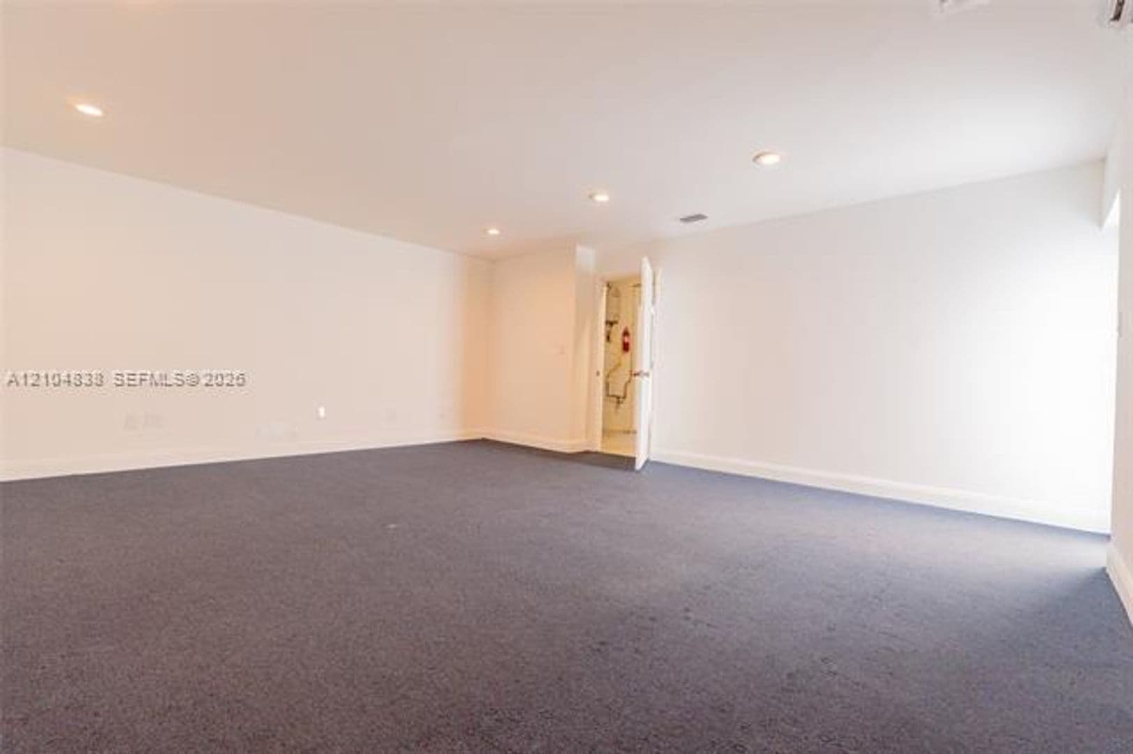 Plantation House: 5250 SW 4th Ct # 5250