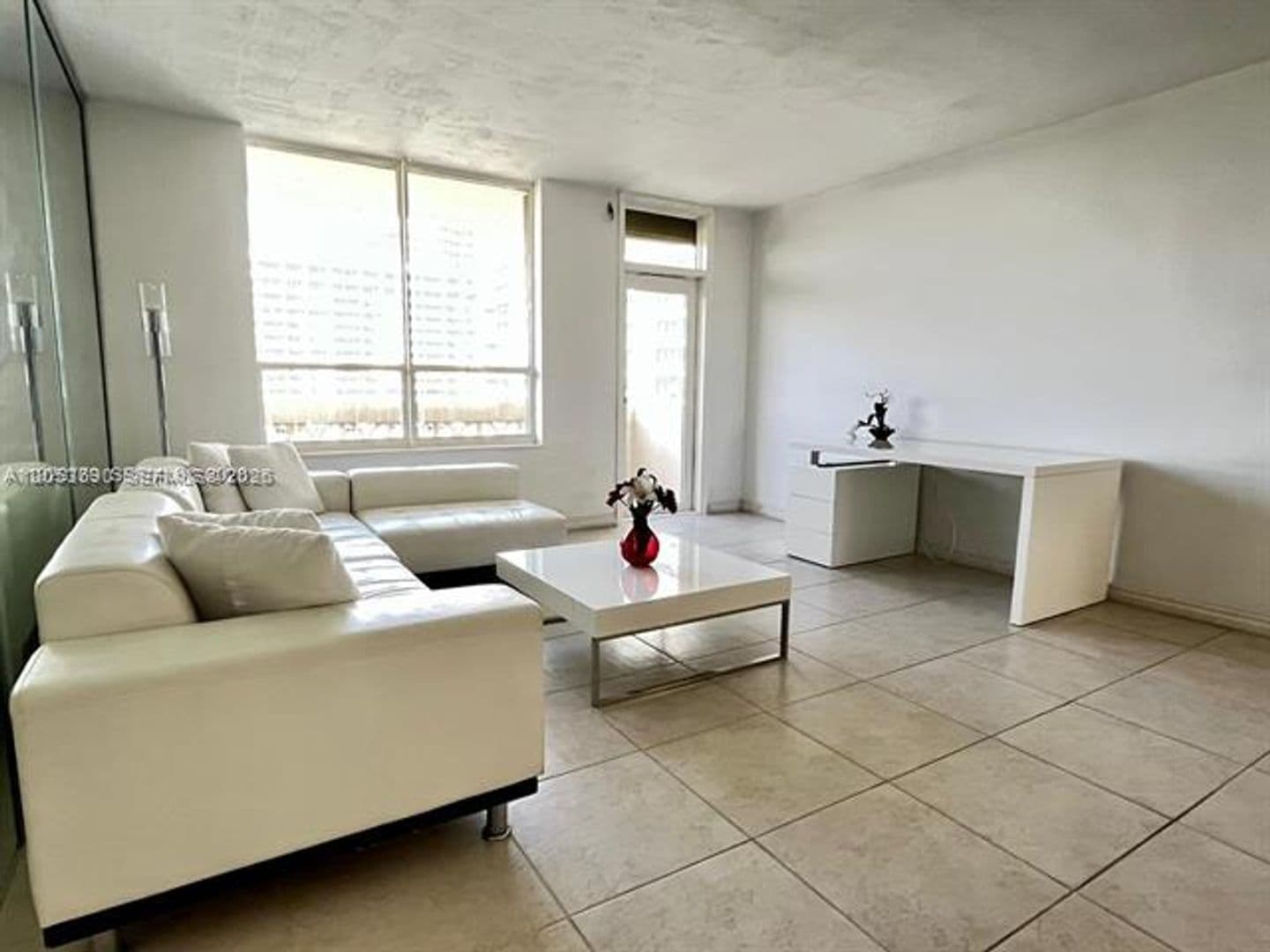 Bal Harbour Condo: 10185 Collins Ave cu-1103