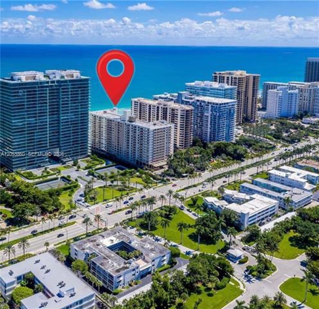Bal Harbour Condo: 10185 Collins Ave cu-202