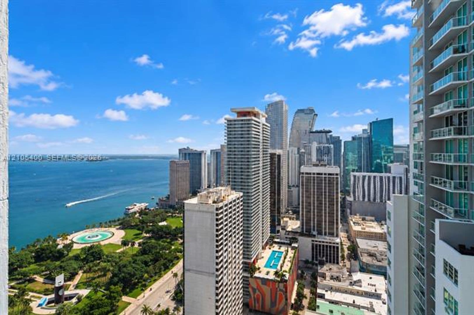 Miami Condo: 244 Biscayne Blvd cu-4308