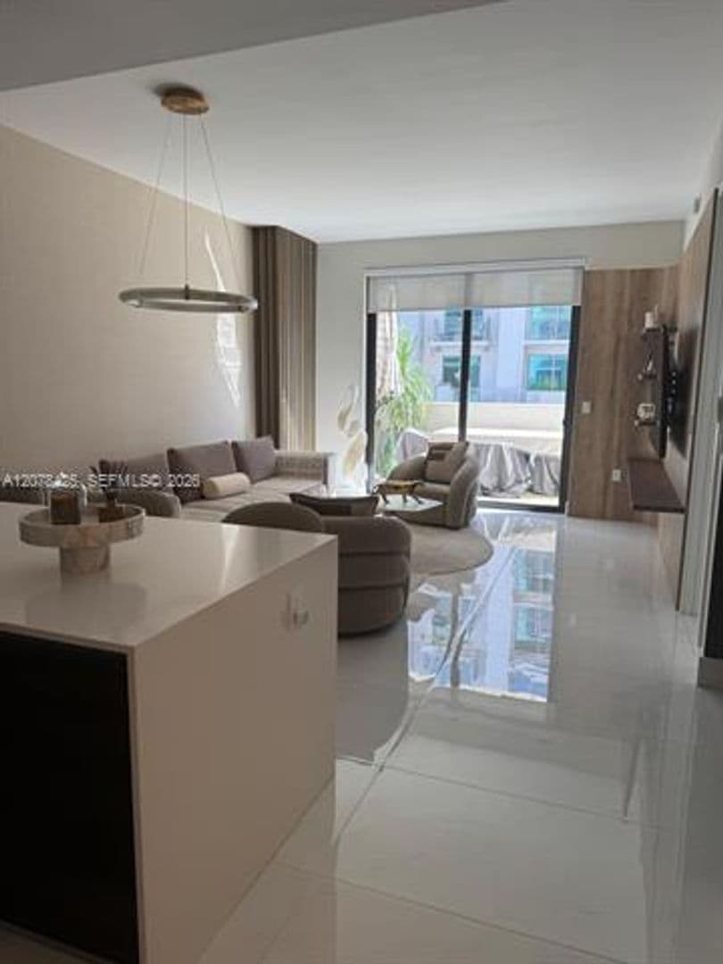 Coral Gables House: 301 Altara Ave cu-403