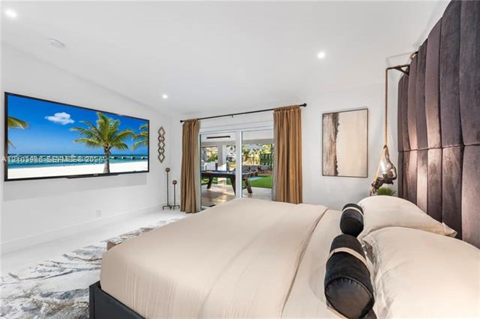 Fort Lauderdale House: 2406 Nassau Ln # 2406