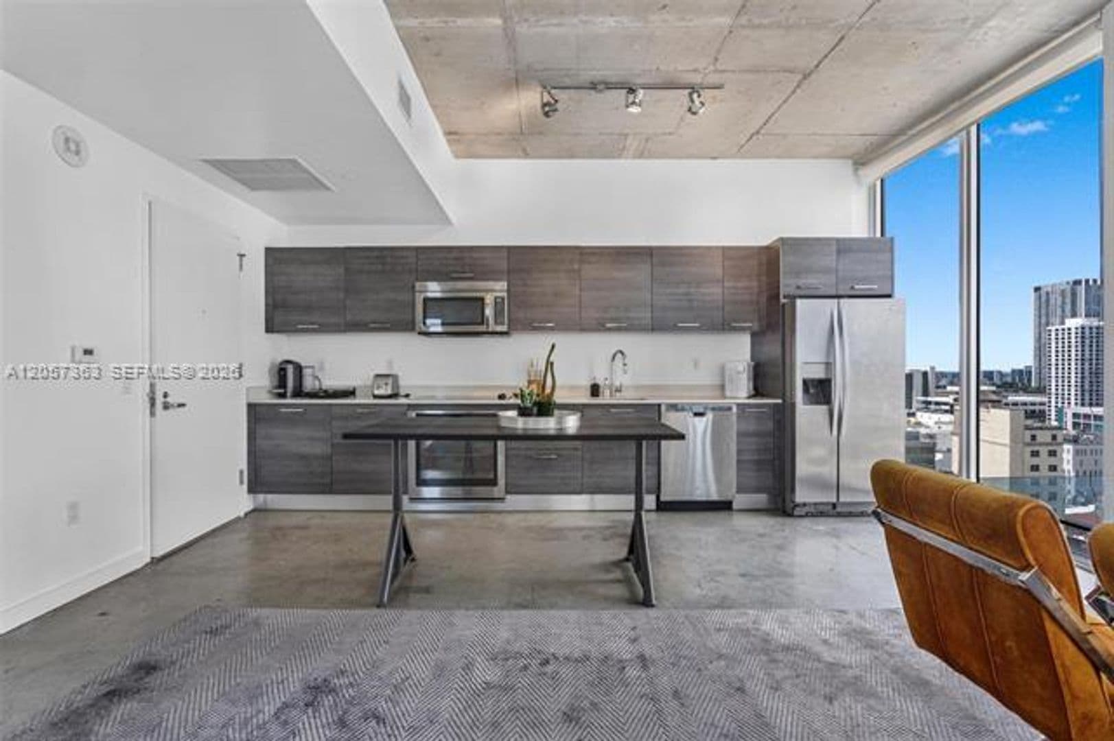 Miami Condo: 151 SE 1st St cu-2102