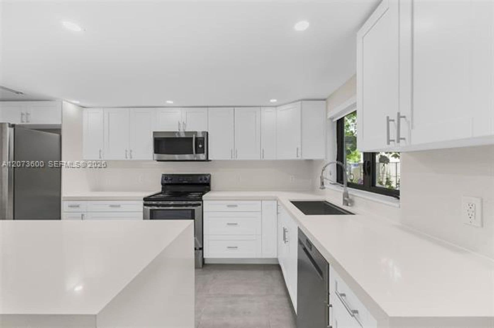 Coral Gables Condo: 345 Sarto Ave cu-1
