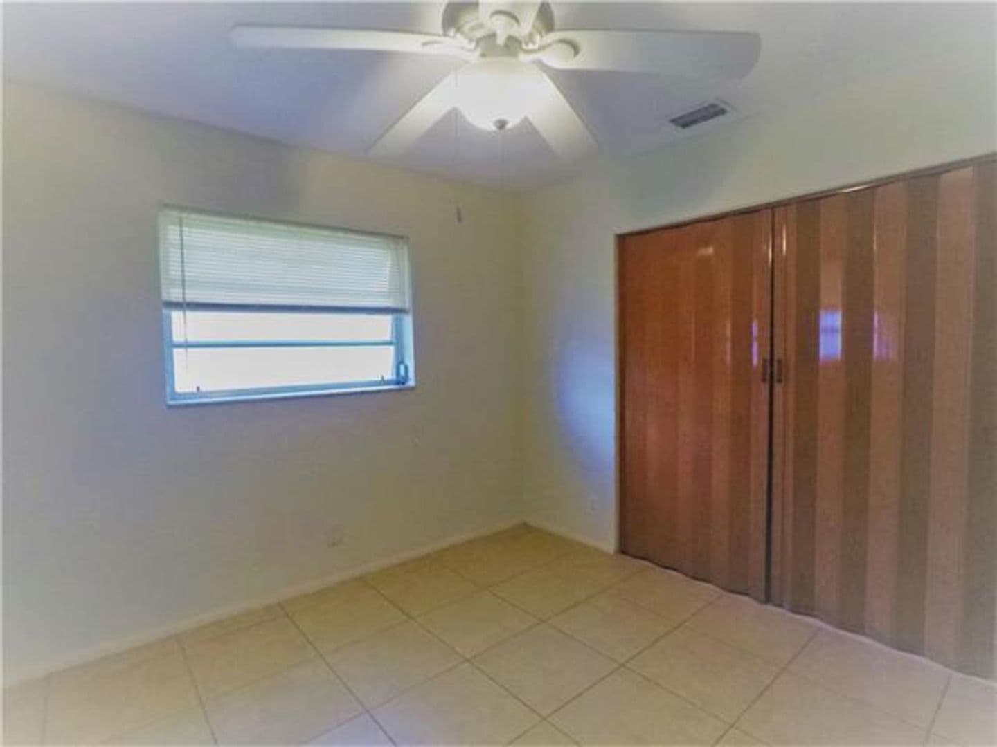 Plantation House: 7221 NW 10th Pl # 7221
