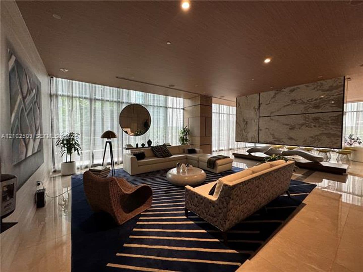 Miami Condo: 45 SW 9th St cu-3010