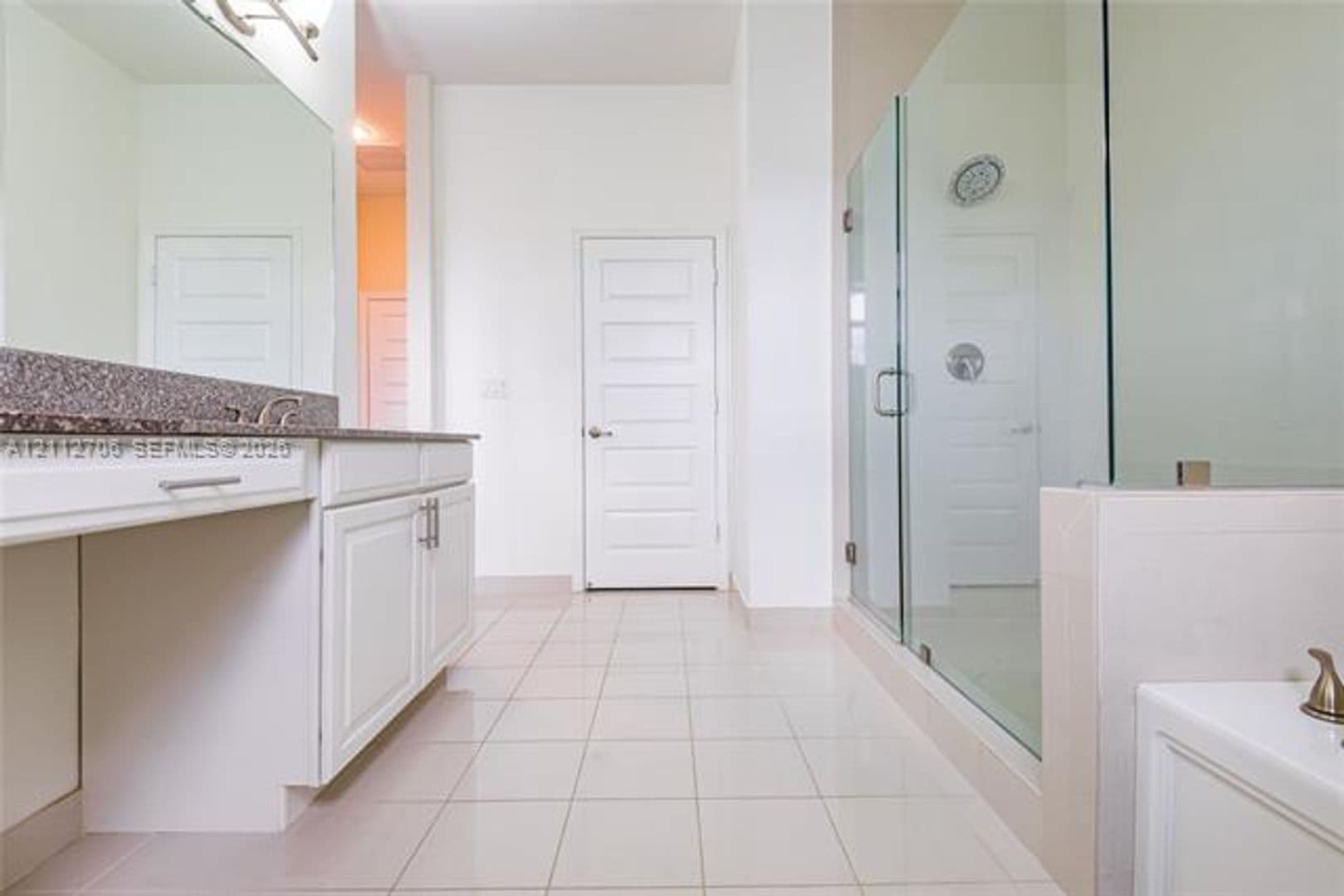 Miami House: 804 NE 191st St # 804