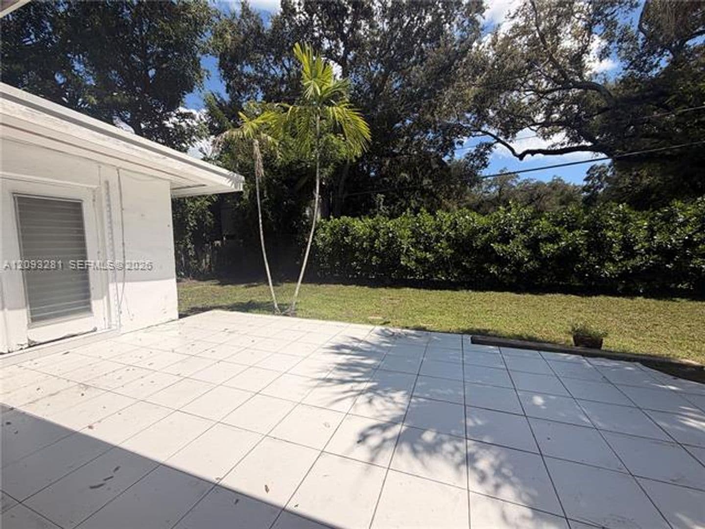 North Miami Beach House: 19091 NE 20th Ct # 19091