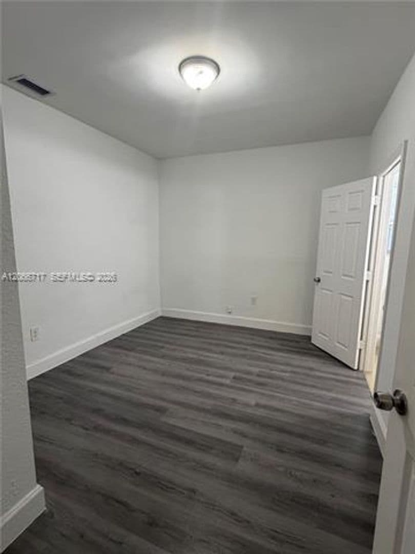 Miami House: 328 SW 15th Ave # 328