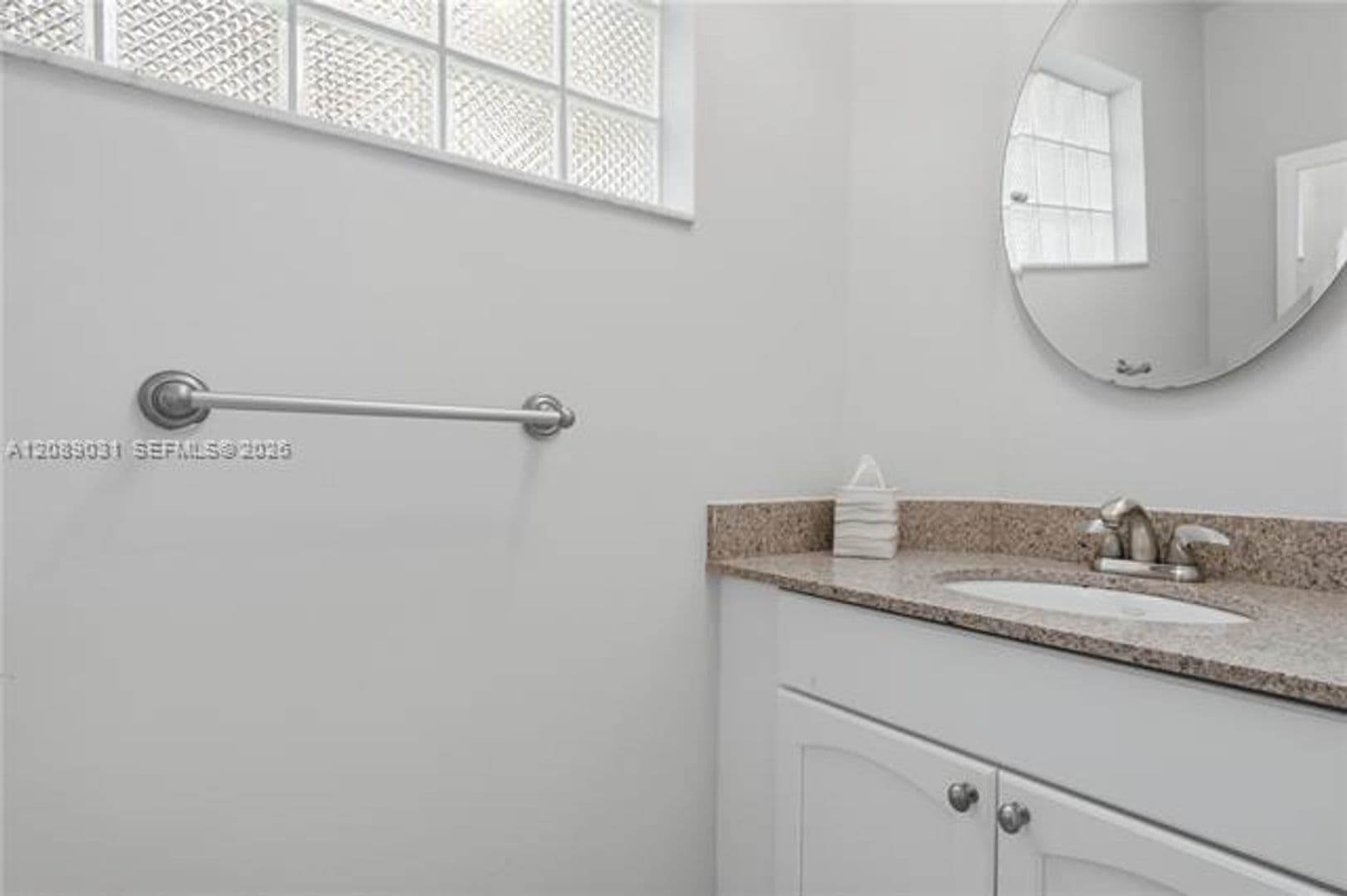 Plantation House: 10000 NW 4th St # 10000