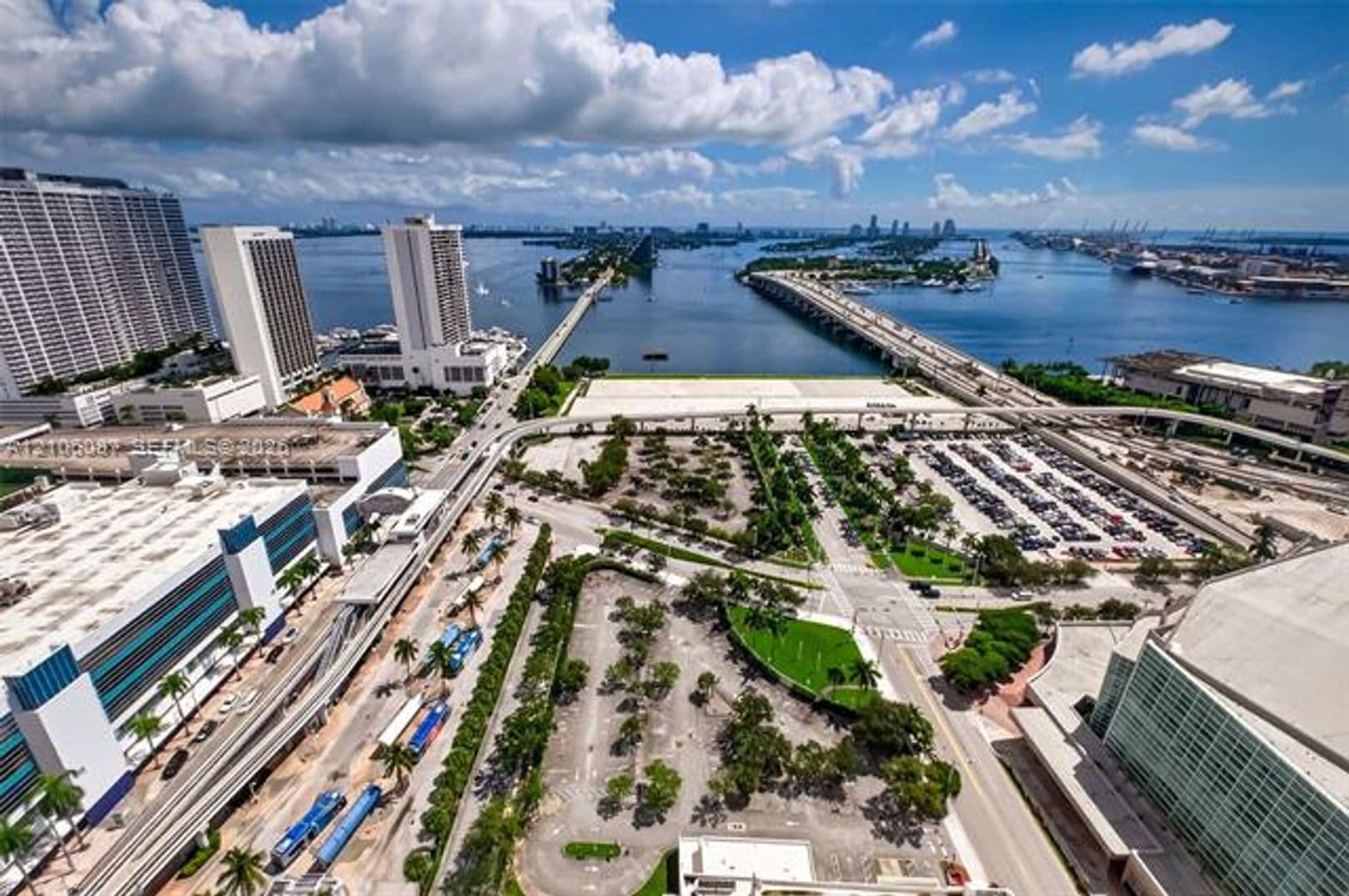 Miami Condo: 1400 Biscayne Blvd cu-2906