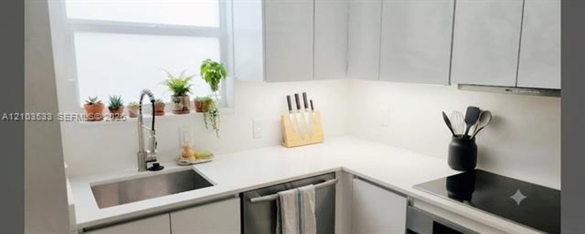 Key Biscayne Townhome: 798 Crandon Blvd cu-55-B