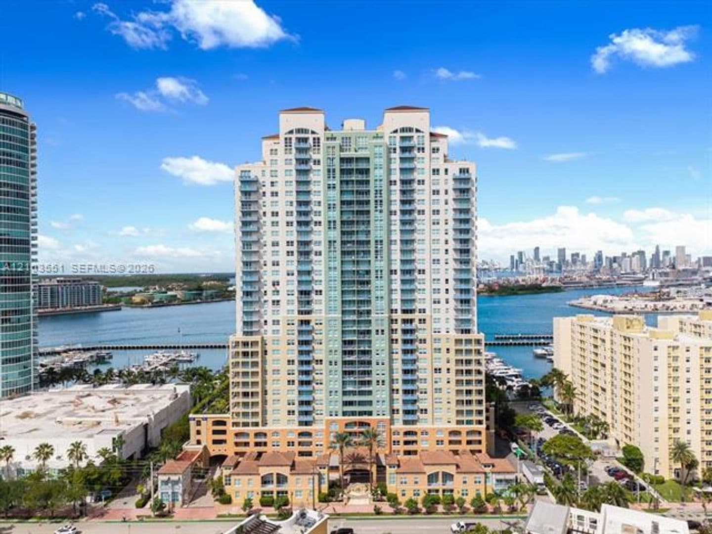 Miami Beach Condo: 90 Alton Rd cu-511