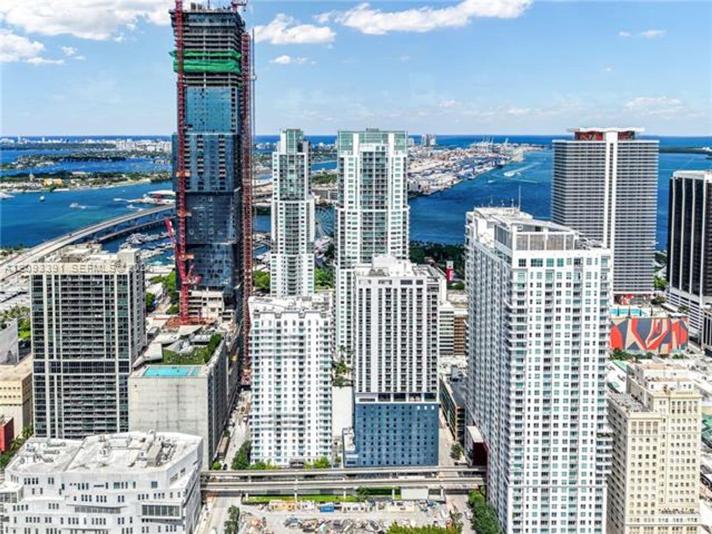 Miami Condo: 227 NE 2nd St cu-2806