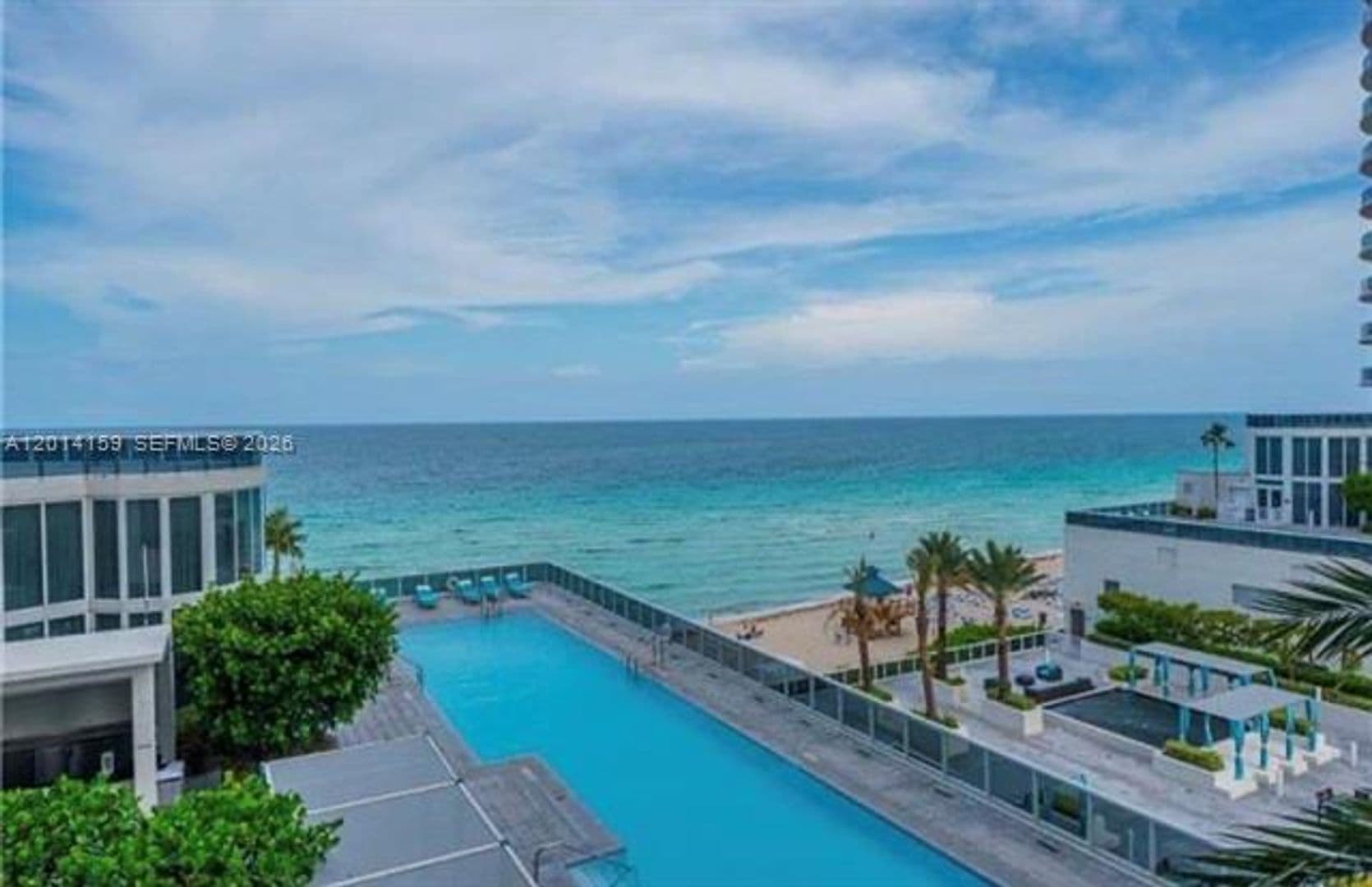 Sunny Isles Beach Condo: 15901 Collins Ave cu-4107
