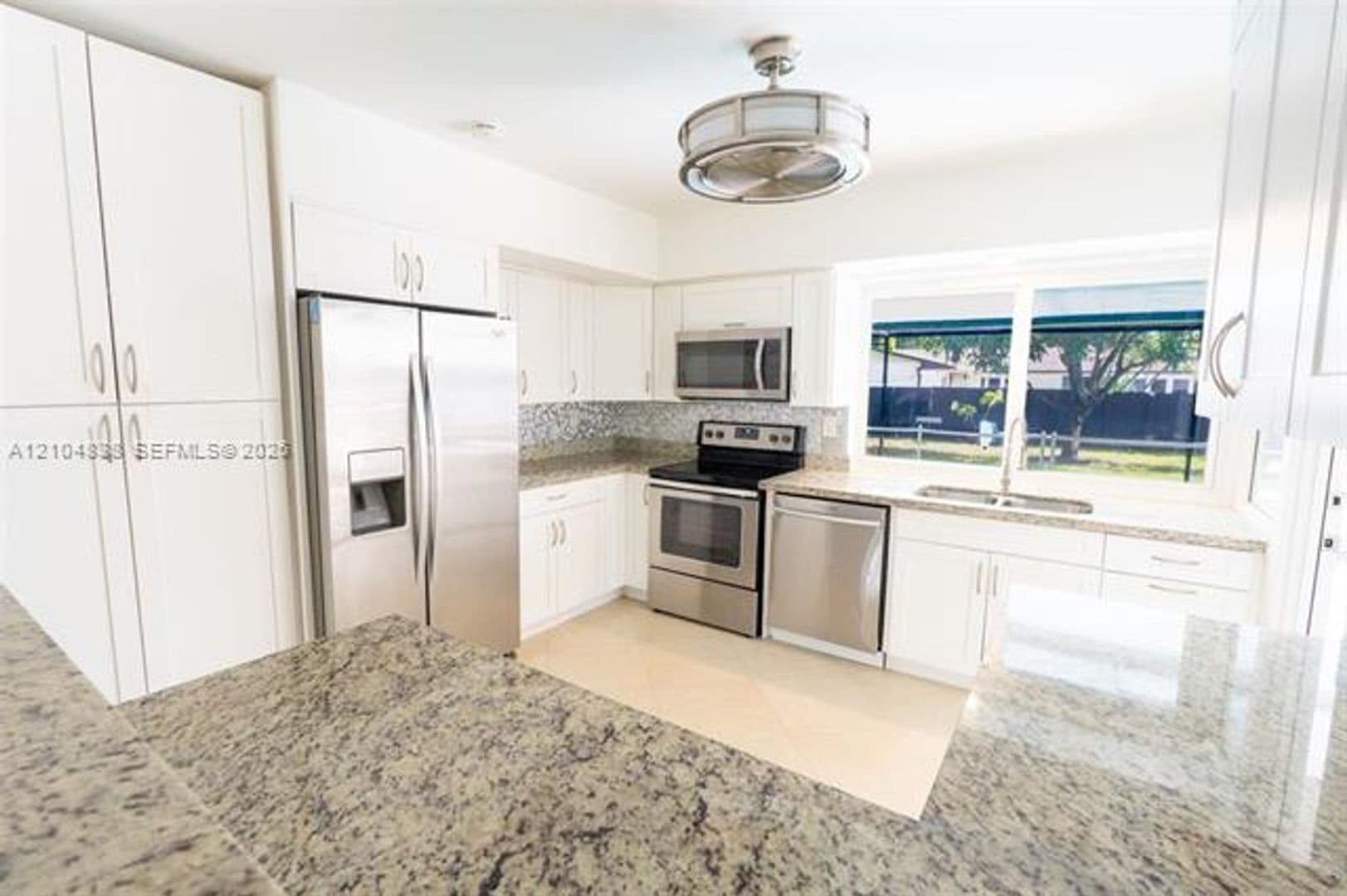 Plantation House: 5250 SW 4th Ct # 5250