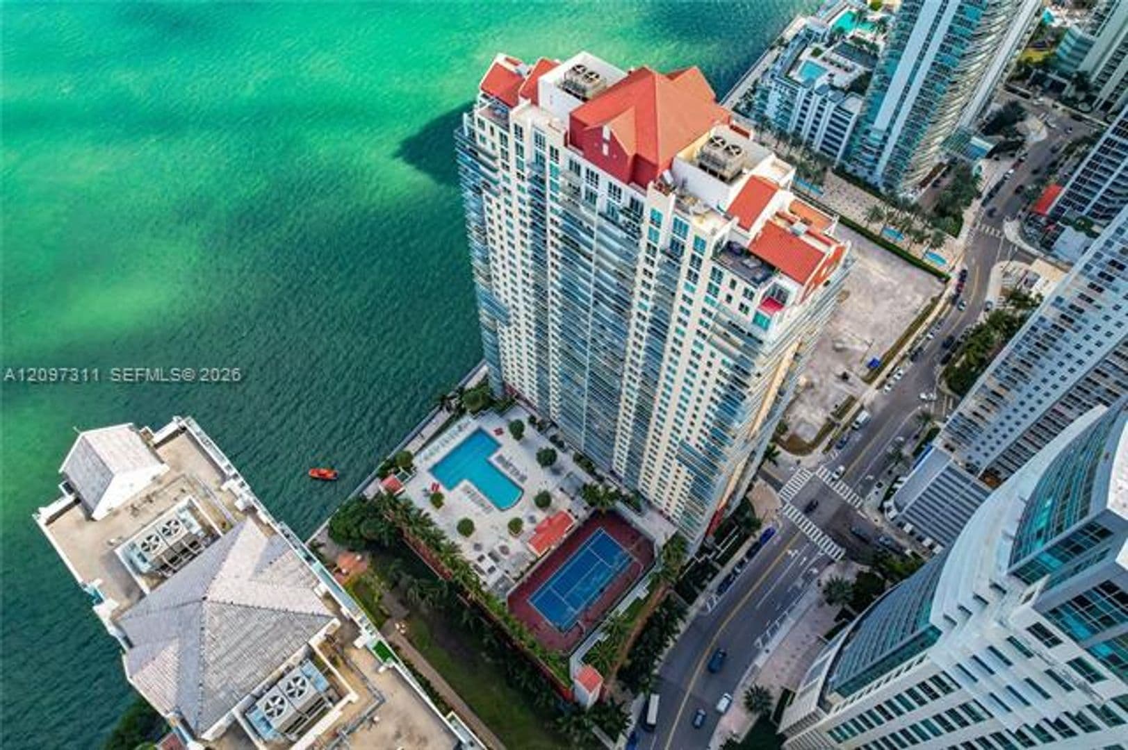 Miami Condo: 1155 Brickell Bay Dr cu-2007