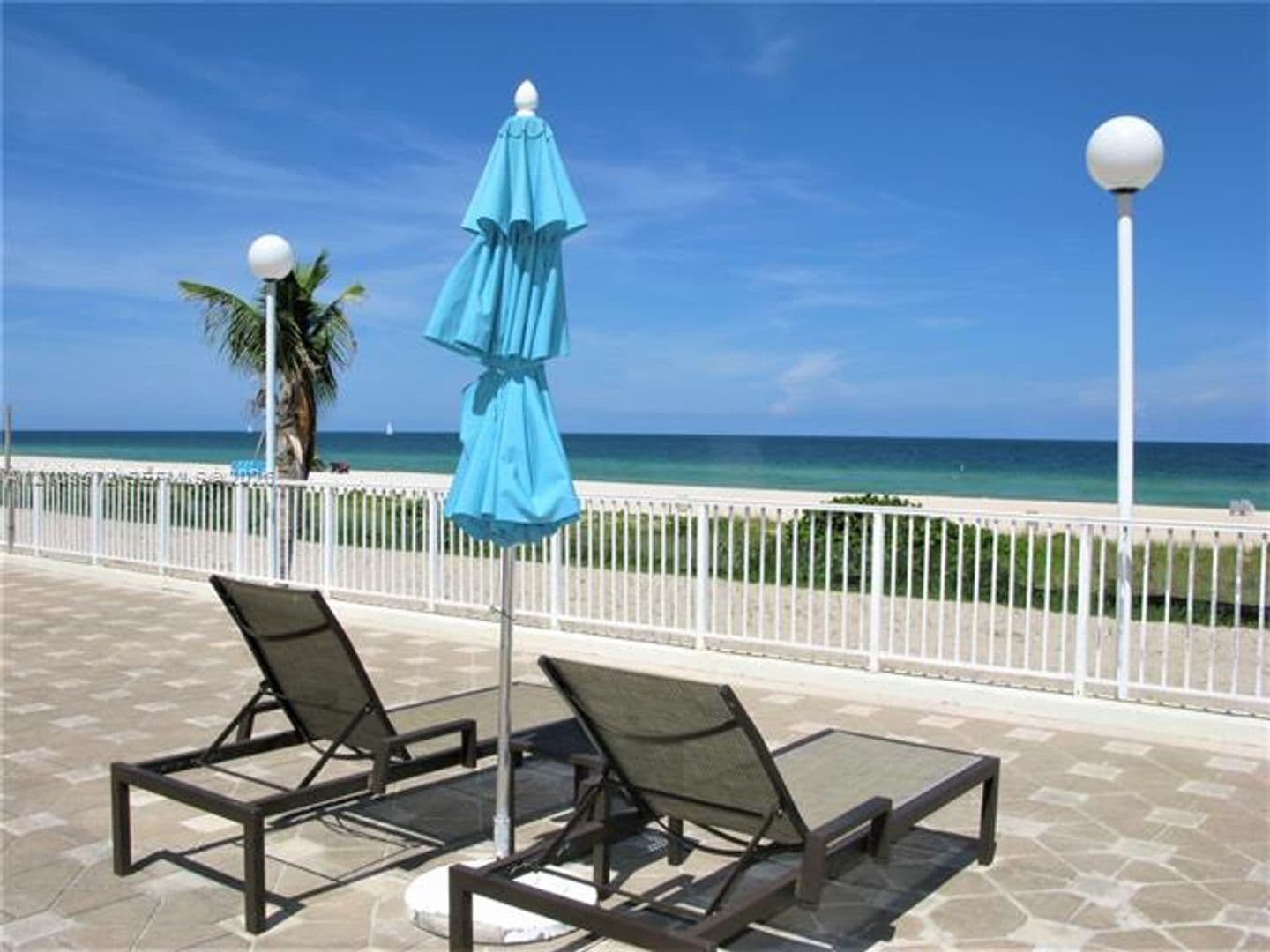 Miami Beach Condo: 5701 Collins Ave cu-301