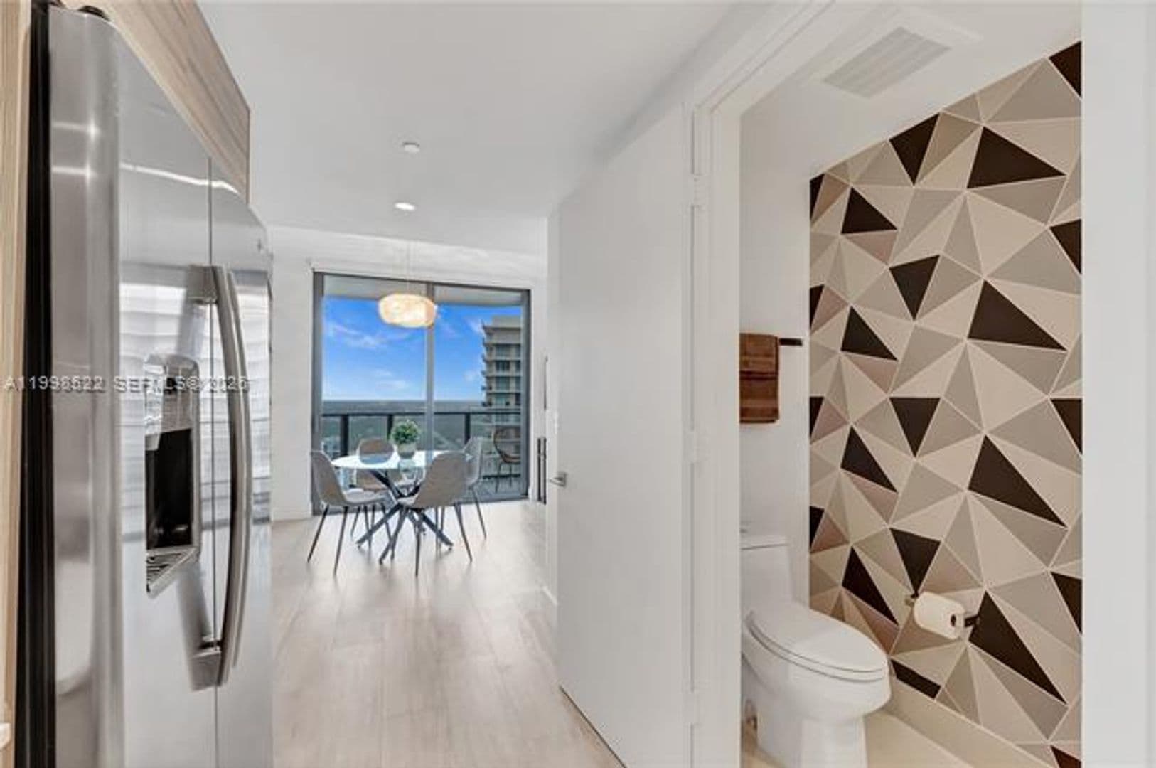 Miami Condo: 121 NE 34th St cu-2815