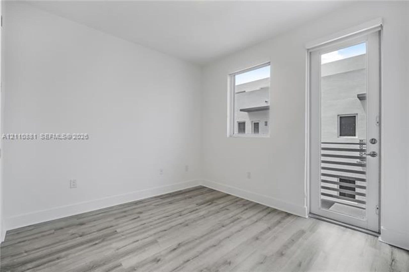Doral Townhome: 9143 NW 33rd St th 9143