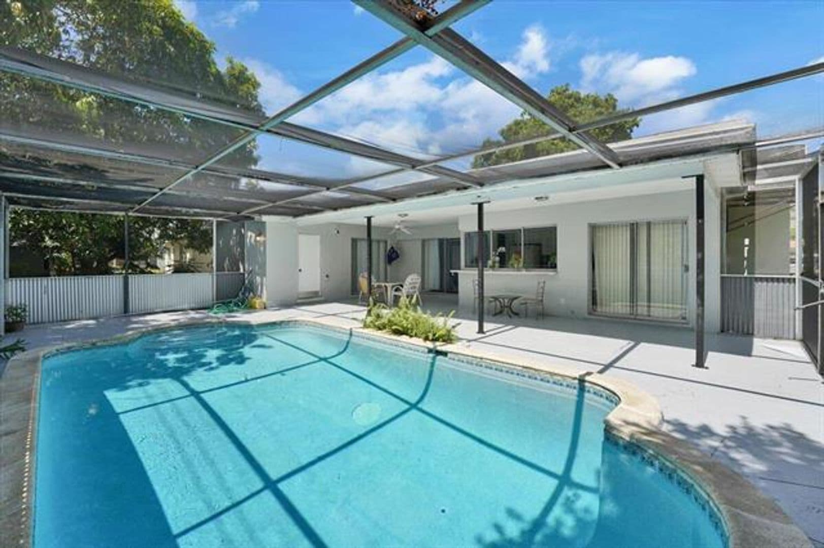 Lauderdale Lakes House: 3982 NW 39th Ave # 3982