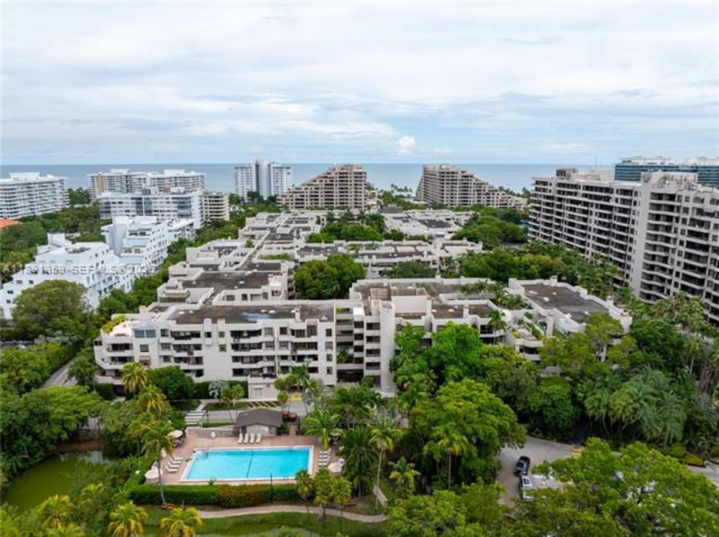 Key Biscayne Condo: 101 Crandon Blvd cu-379
