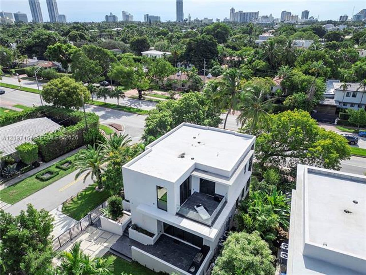 Miami Beach House: 4364 Alton Rd # 4364