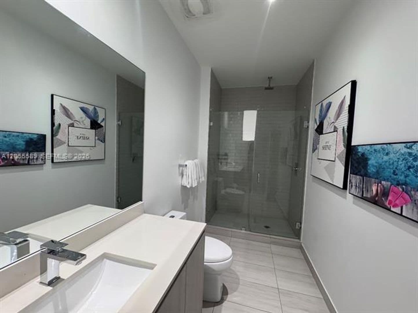 Hollywood Condo: 4010 S Ocean Dr cu-R304
