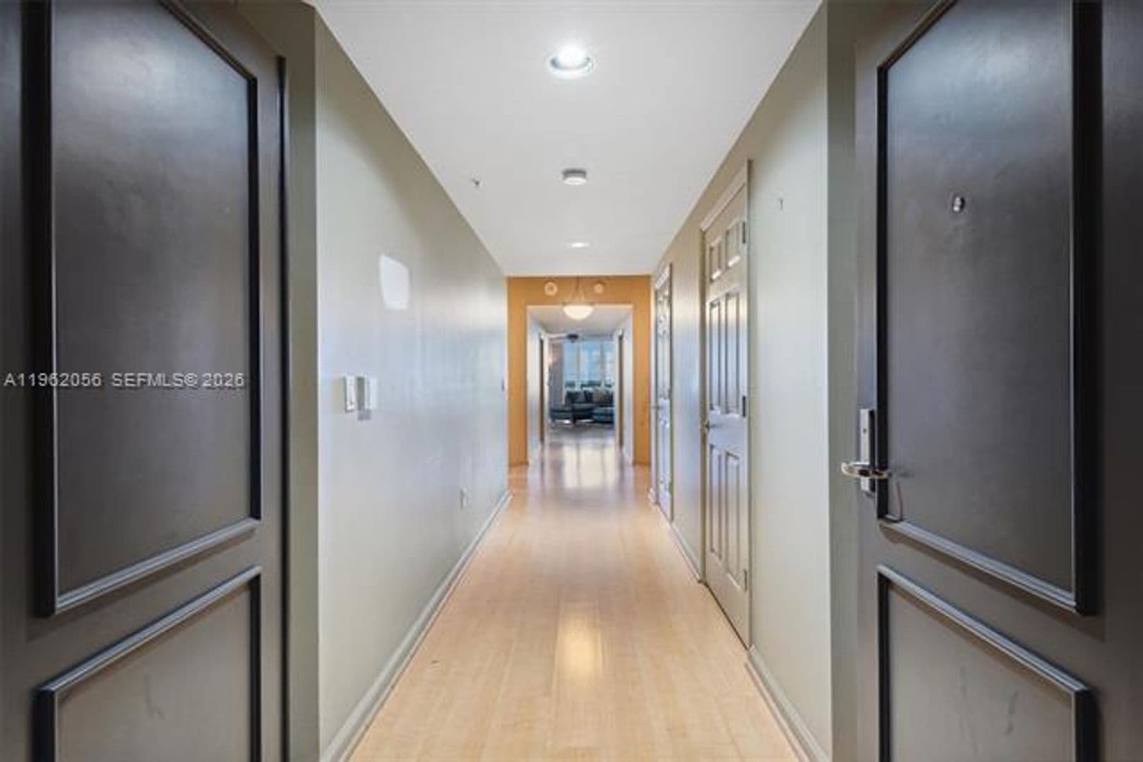 Hollywood Condo: 6051 N Ocean Dr cu-602