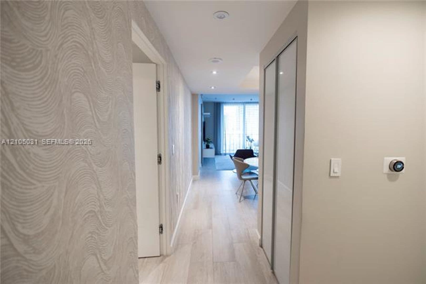 Miami Condo: 45 SW 9th St cu-1705
