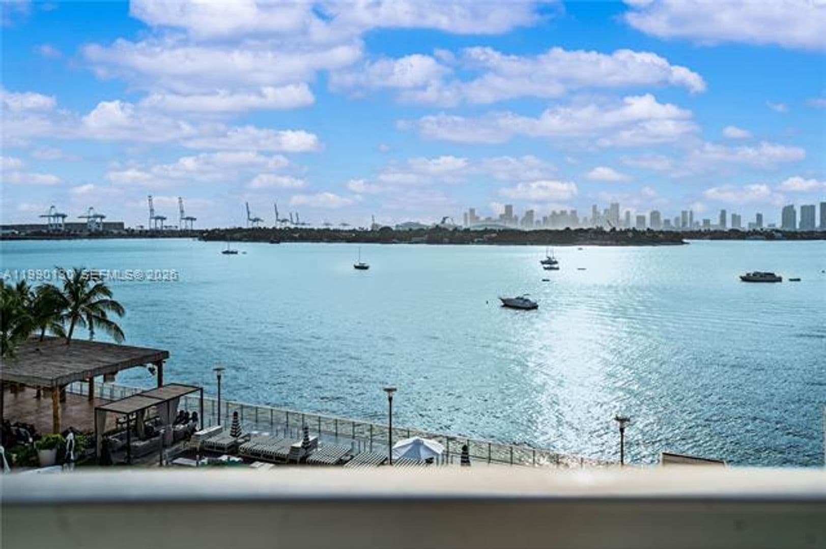 Miami Beach Condo: 1100 West Avenue cu-514