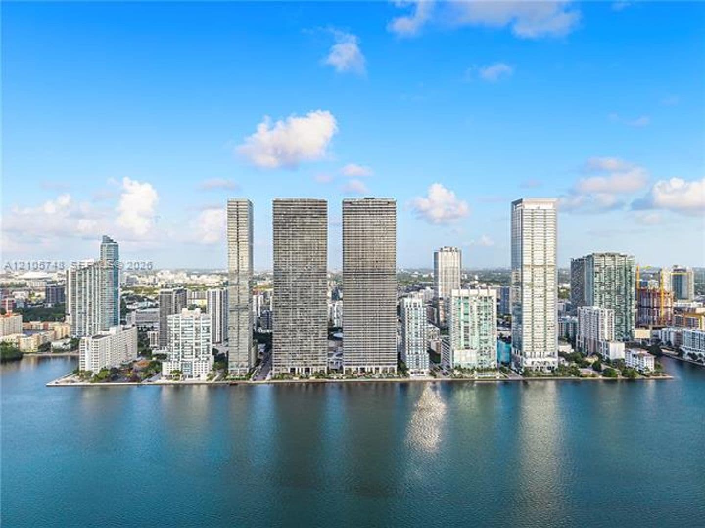 Miami Condo: 725 NE 24 cu-5401