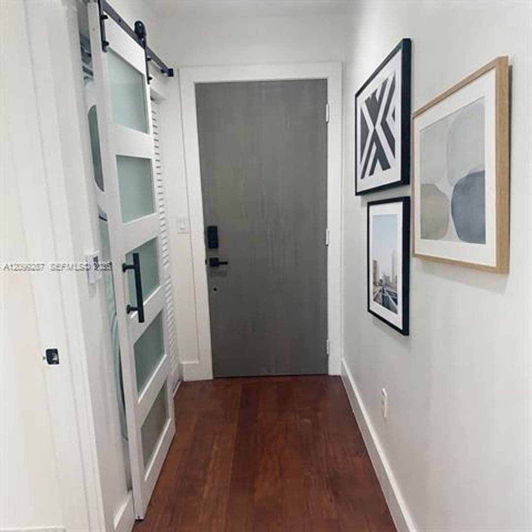 Miami Condo: 234 NE 3rd St cu-2202