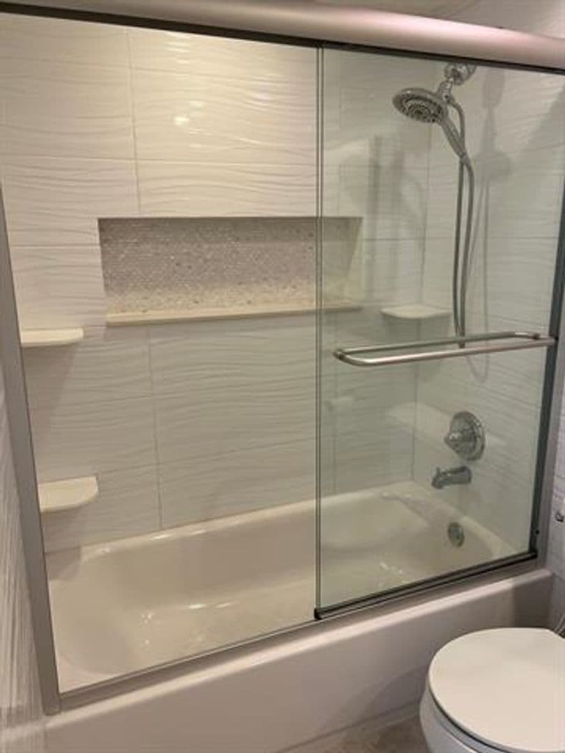 Hollywood Condo: 3200 N Ocean Dr cu-206