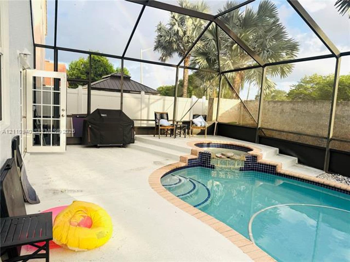 Pembroke Pines House: 18438 NW 9th St # 0